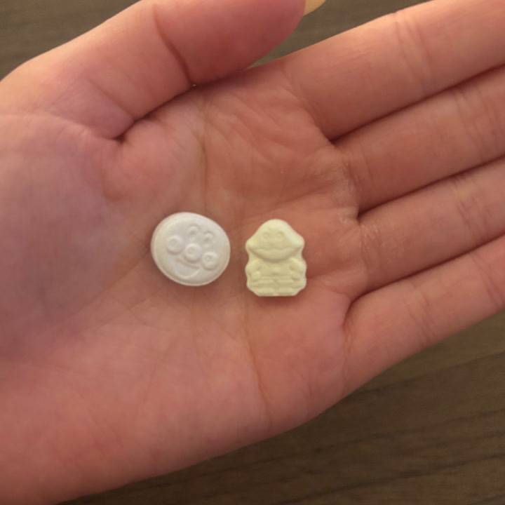 お菓子に吸い寄せられる私😂