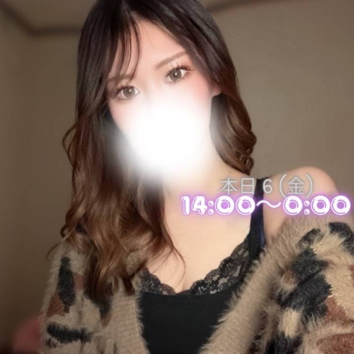 お休み前のラスト出勤です🕊