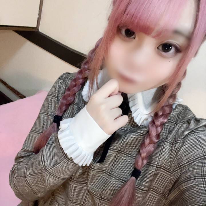 出勤中です👗