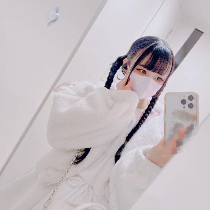 いるよ૮ .  ̫ . ა ︎♡