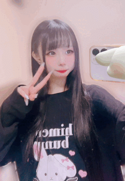 (っ˃̣̣̥ 𖥦 ˂̣̣̣̣̣̣ ⊂)