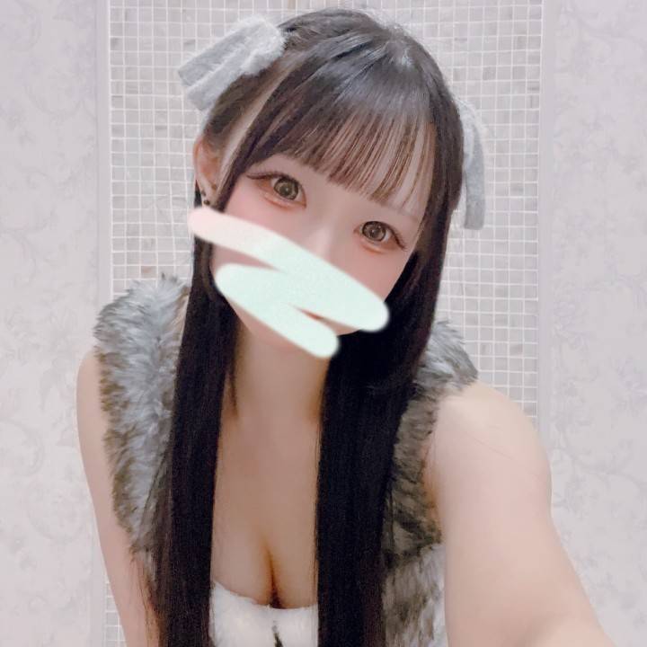 ひきこもりなので曇りが好き𐐃 ·̫ 𐐃