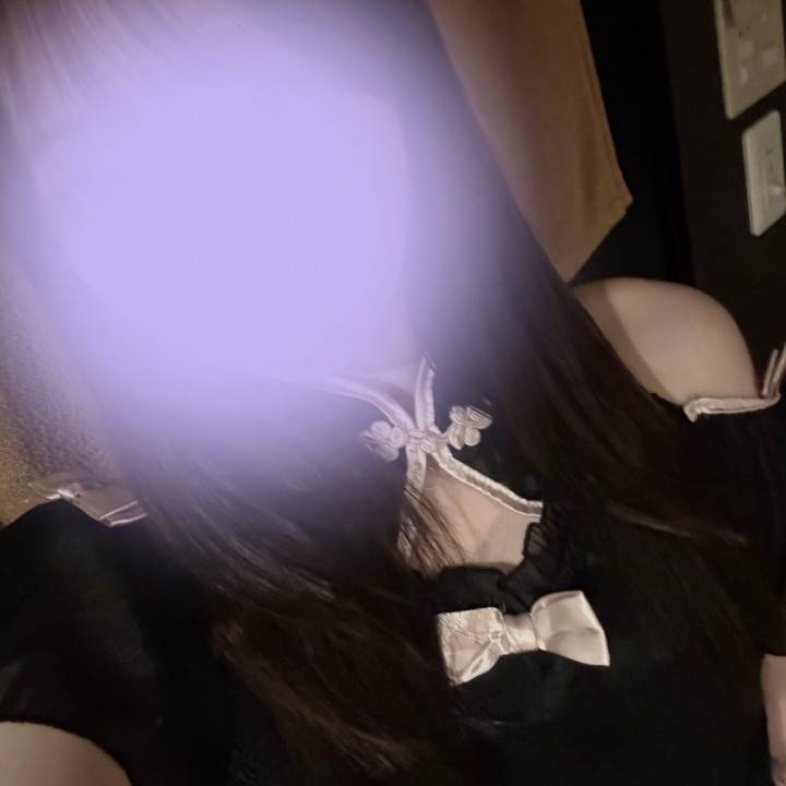 メイド服？