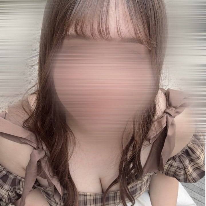 わた🐈‍⬛明日19時から出勤🩷