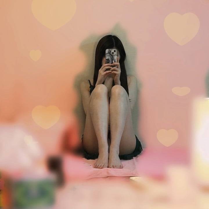 安心してください、履いてますよ。