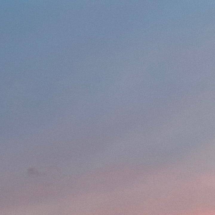 明日はお休みになりました😭