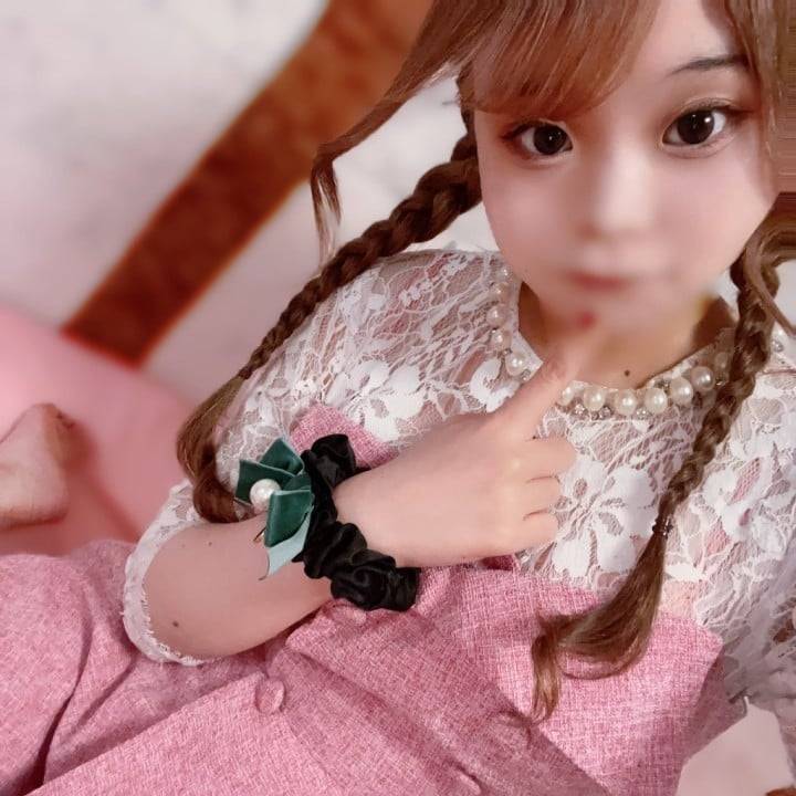 🎀 明日も(*•̀ㅂ•́)و✧ 🎀