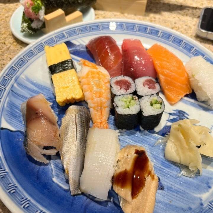 🍣