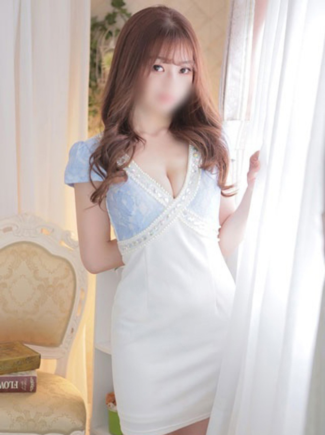 あず（ハピネス東京）