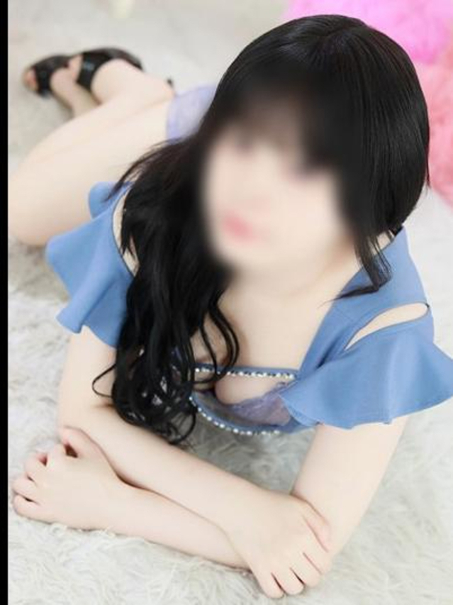 りら（ハピネス東京）