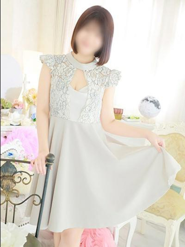 えれな(ハピネス東京)