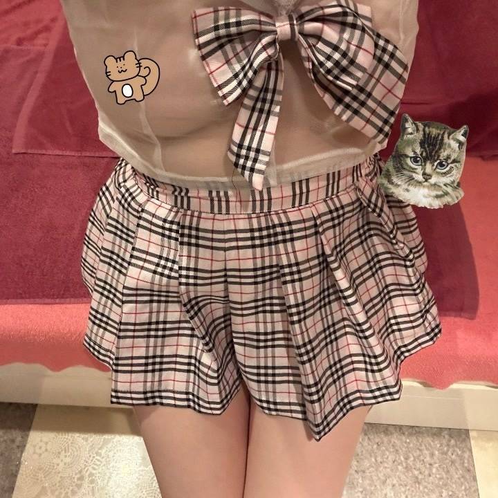 😻