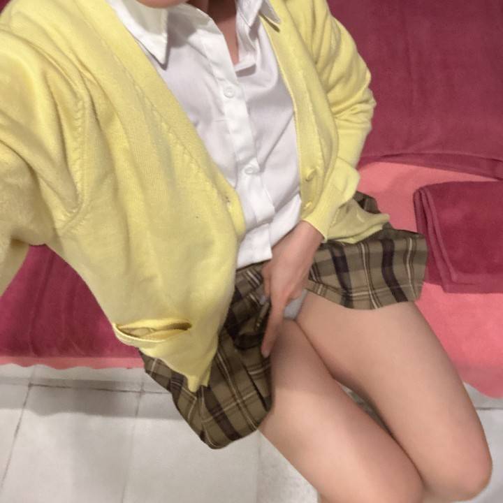 おはようパンチラです🩲