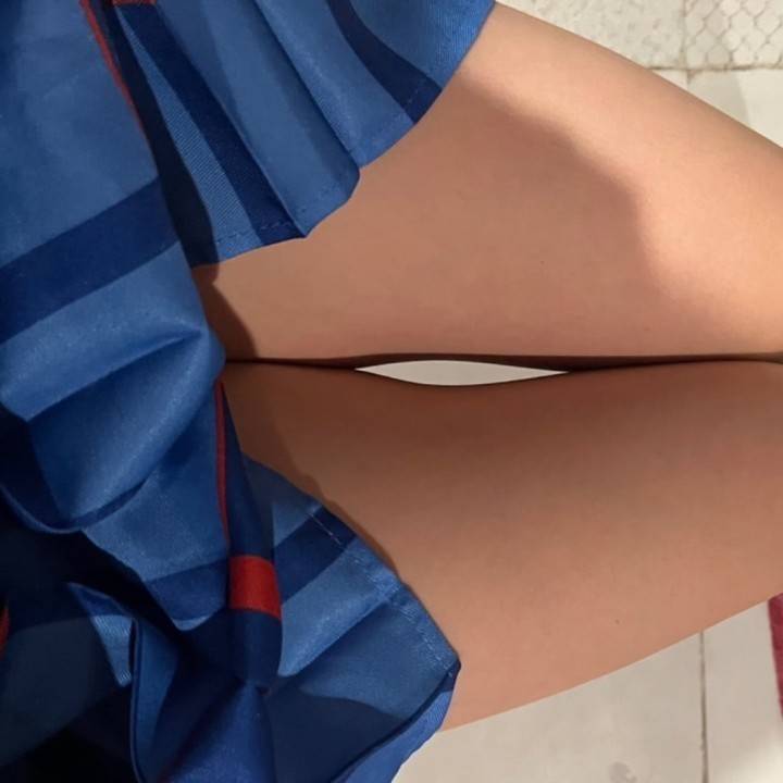 太ももの隙間👀