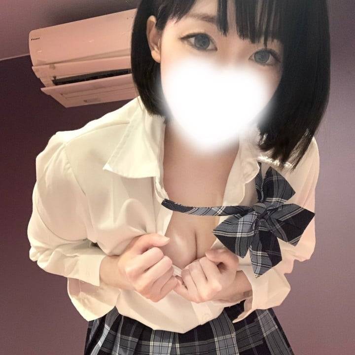 ブルーの制服憧れたなぁ🦋