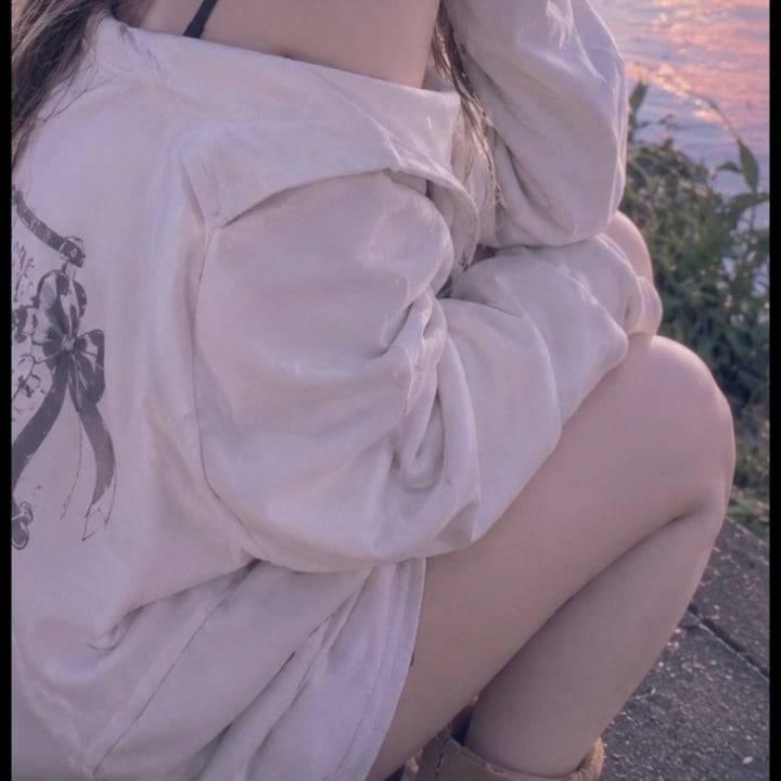 (ᐢ ̥_  _ ̥ᐢ)