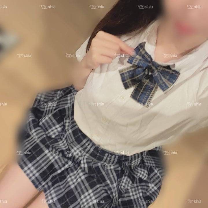 制服✌🏻️´-