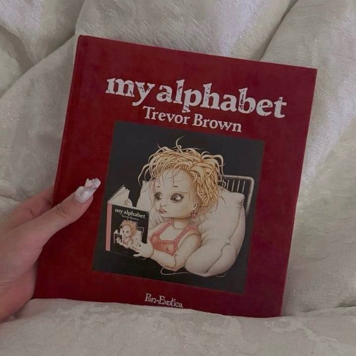 ‎🤍