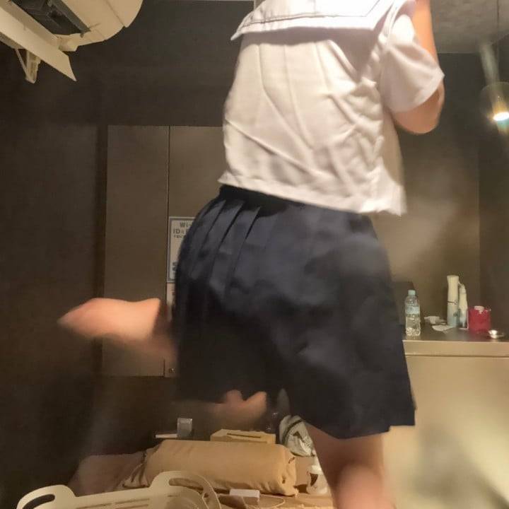 ぴょん