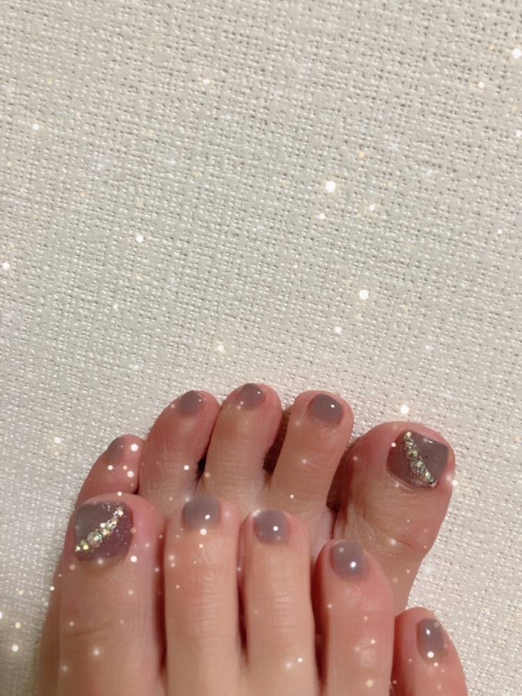 フットもグレージュ🩶