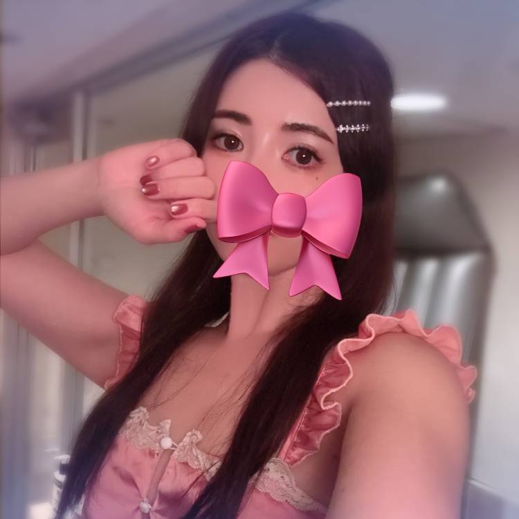 明日は🥰