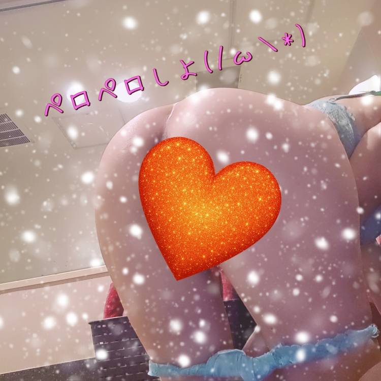 ฅ( ̳• ·̫ • ̳ฅ)にゃ♡