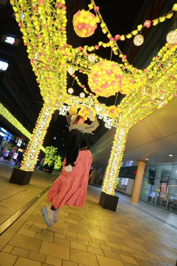 1日遅れで恵方巻き食べるーん