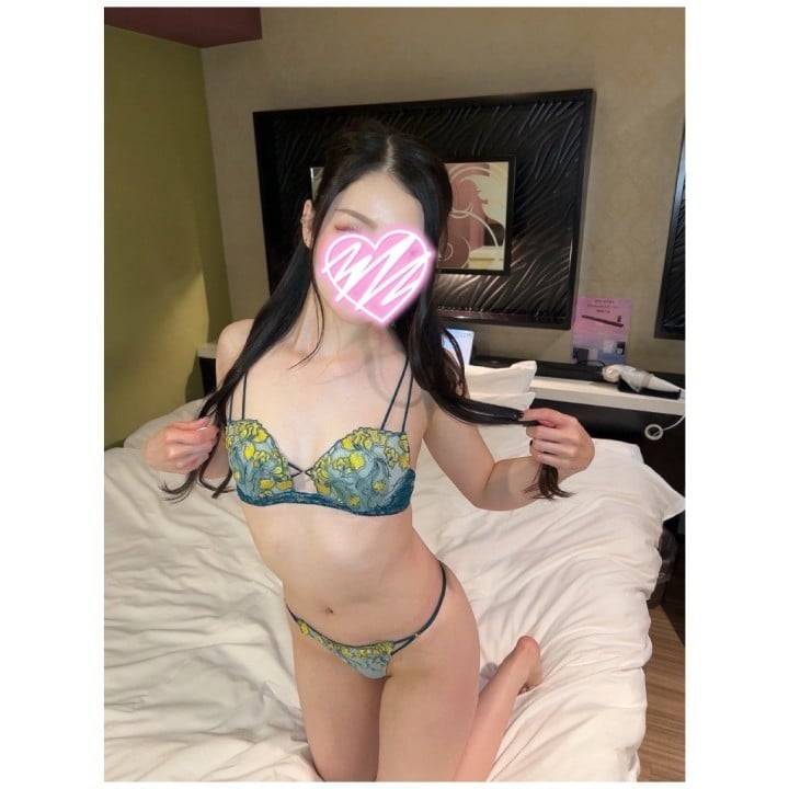 お尻に埋もれて…♡