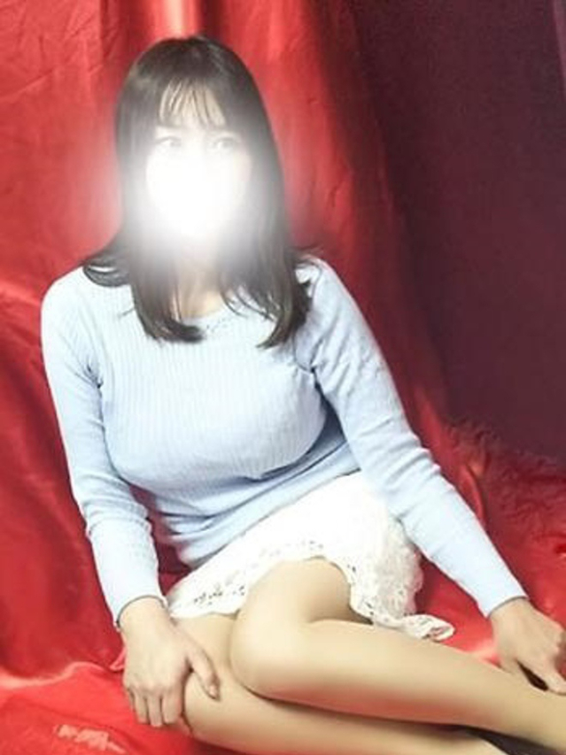 吉野（変態美熟女お貸しします。）