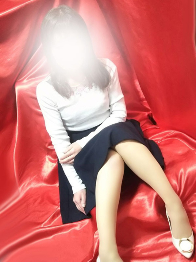 浅井（変態美熟女お貸しします。）
