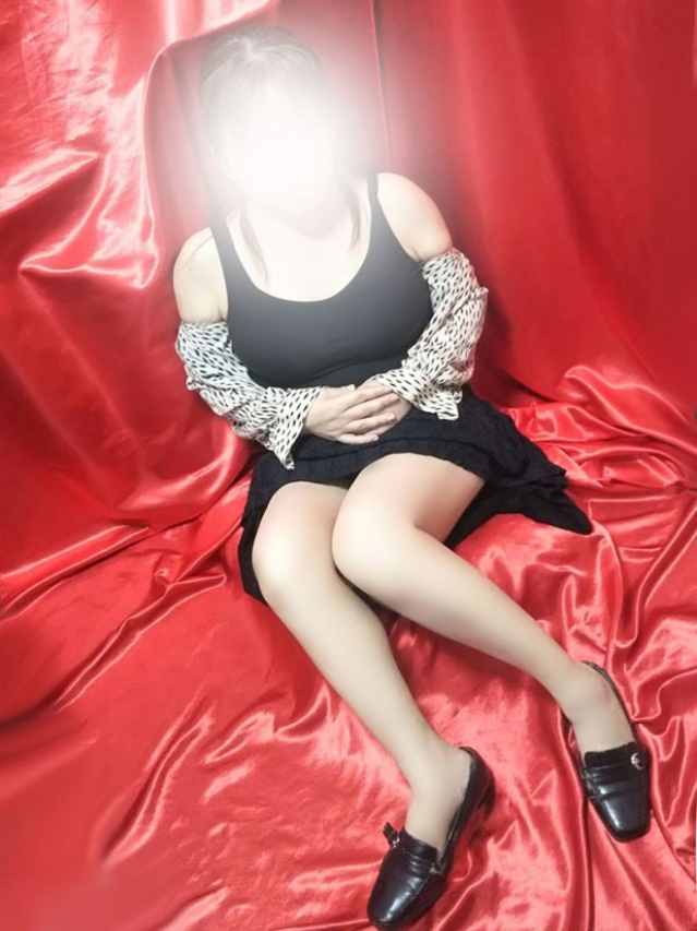 松村（変態美熟女お貸しします。）