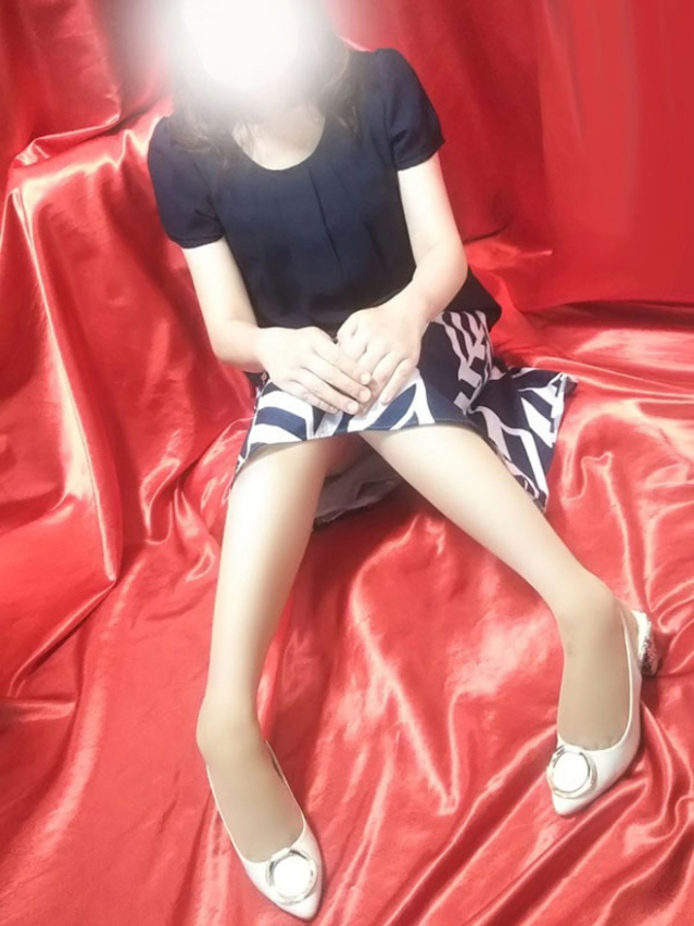 弥生（変態美熟女お貸しします。）