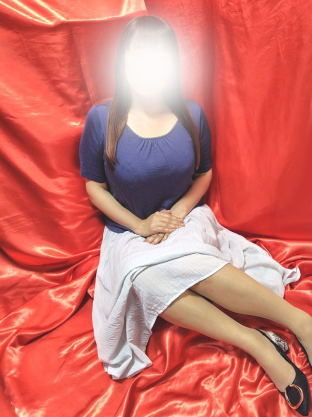 三上（変態美熟女お貸しします。）