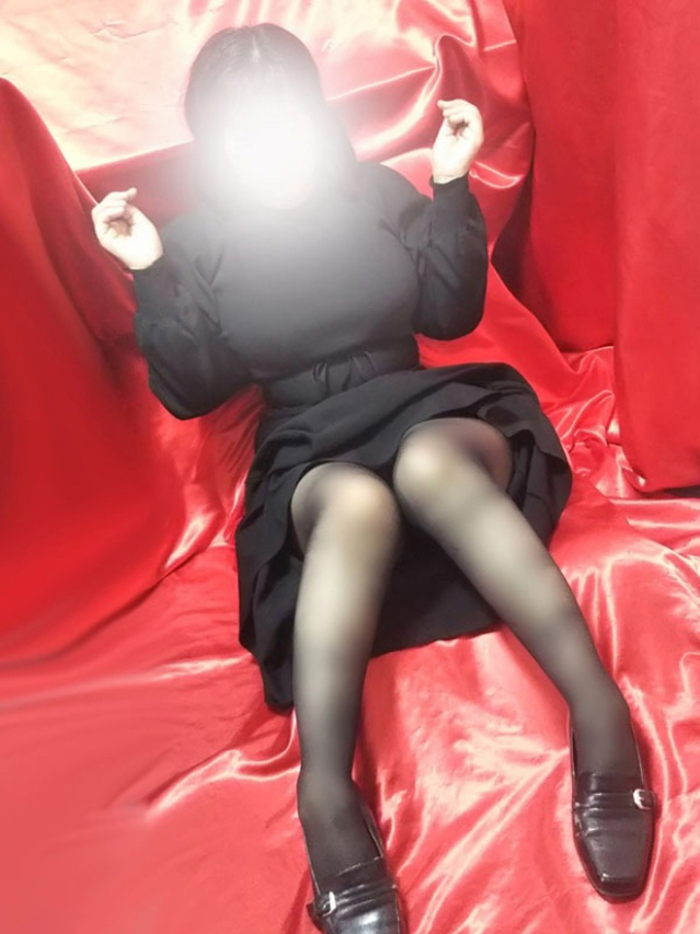 内田(変態美熟女お貸しします。)