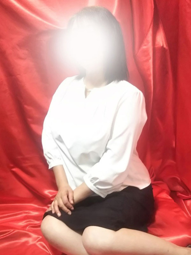 相田（変態美熟女お貸しします。）