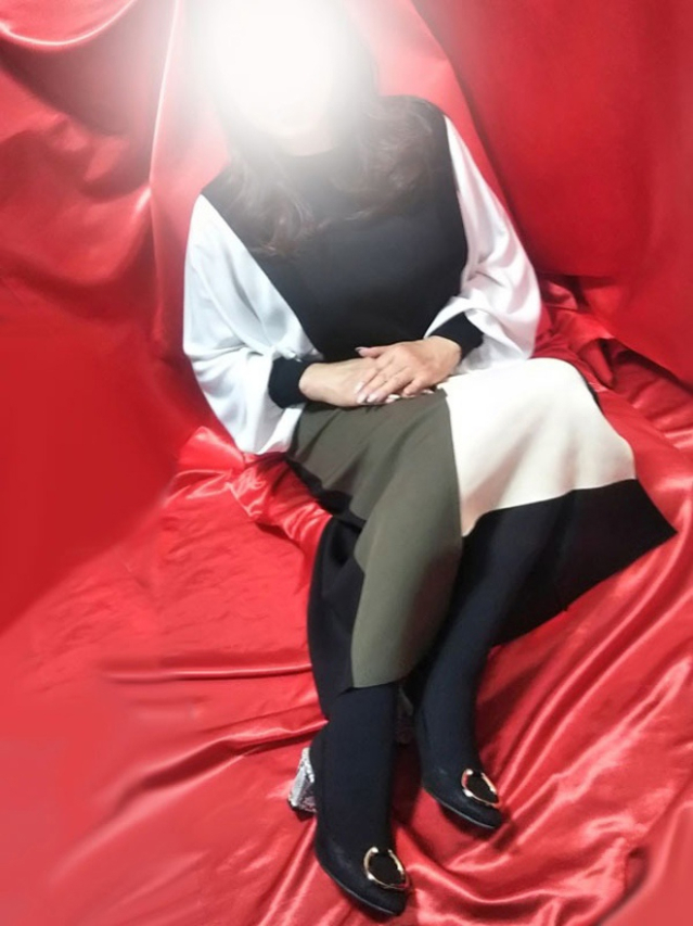 藍川(変態美熟女お貸しします。)