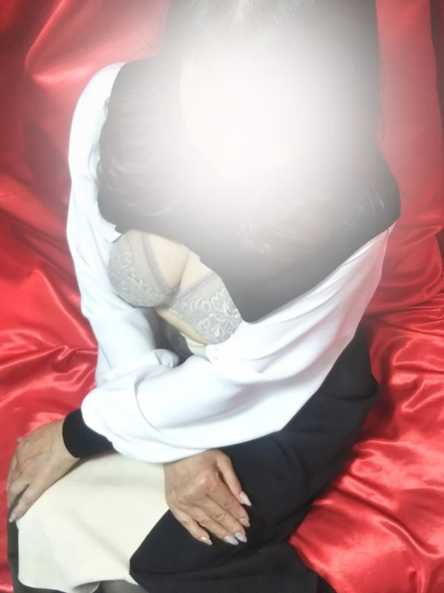 藍川(変態美熟女お貸しします。)