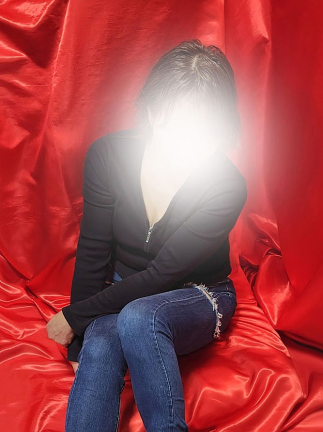 瀬名(変態美熟女お貸しします。)