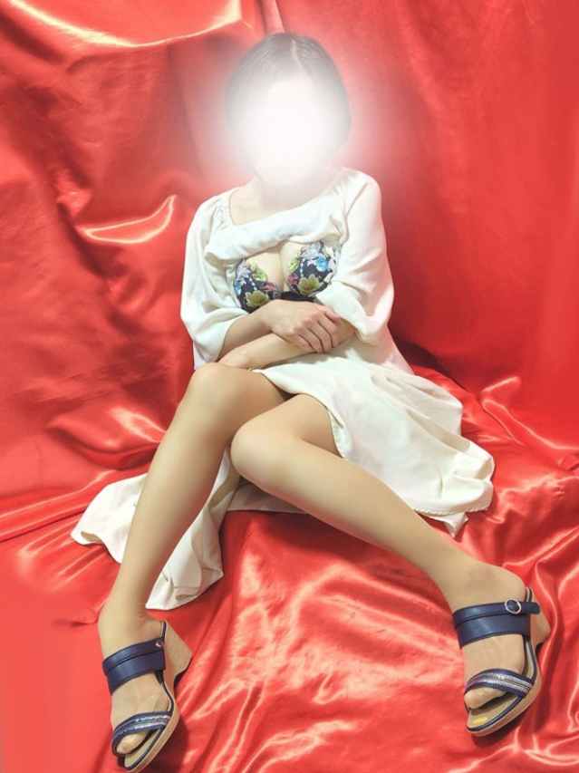 岡田（変態美熟女お貸しします。）