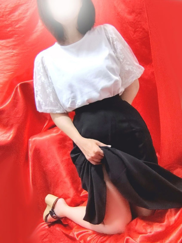 篠原（変態美熟女お貸しします。）
