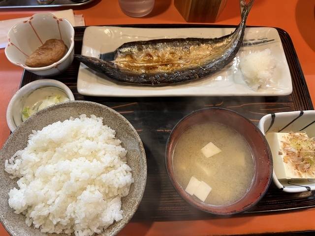 さんま定食🐟