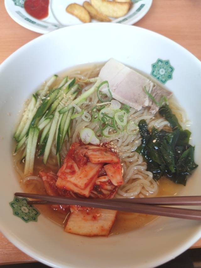 夏には冷麺だよね！