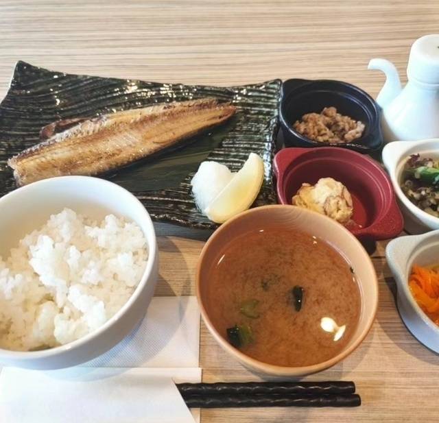 某定食屋のホッケが食べたい🍚🐟️