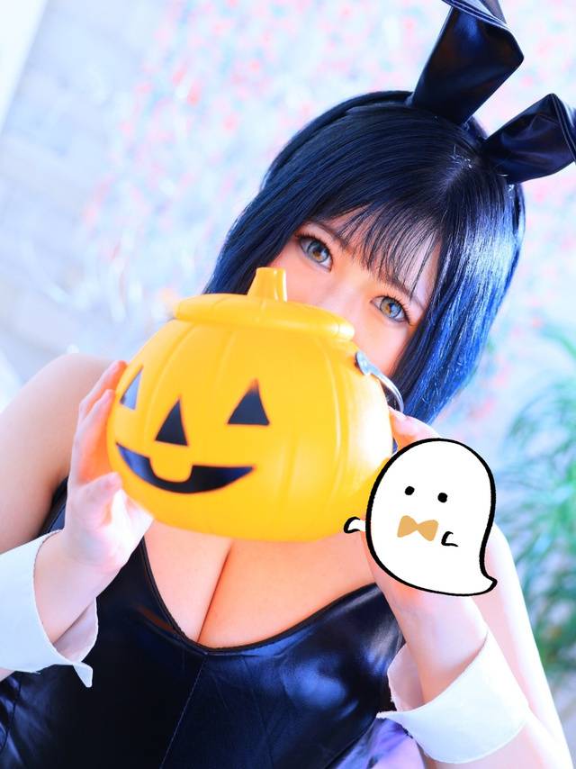 悪戯(⃔ .  ̫ .  )⃕↝