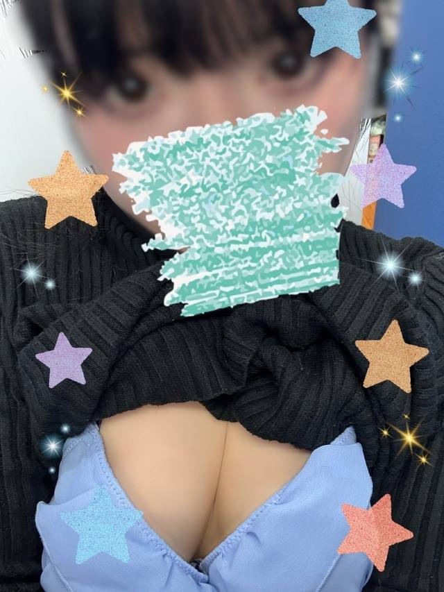 今日の寄せチチ🍒