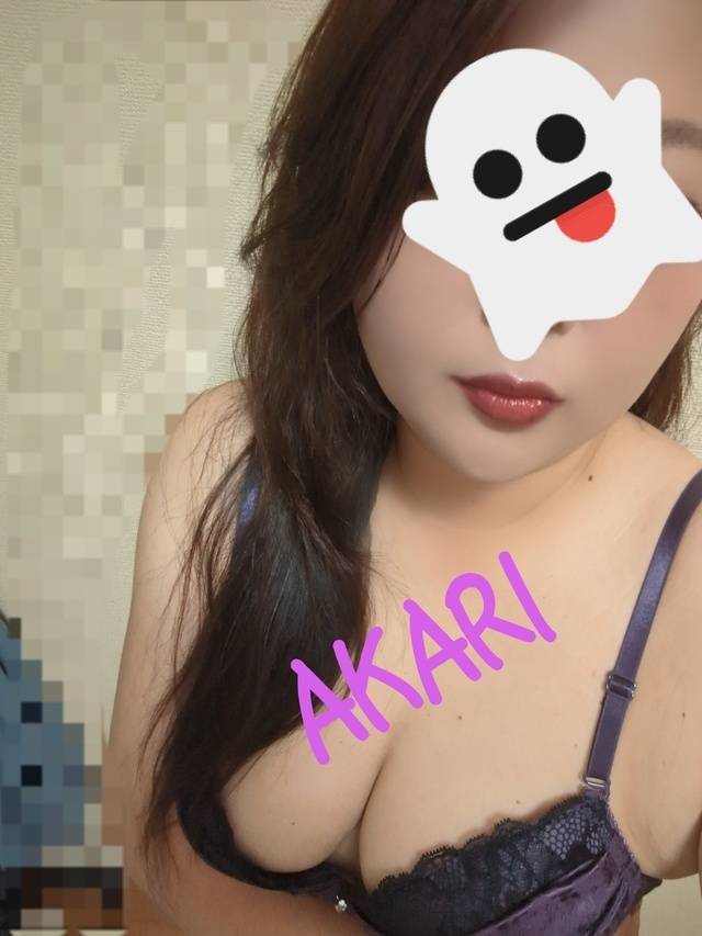 女の子の日のアカリさん♡