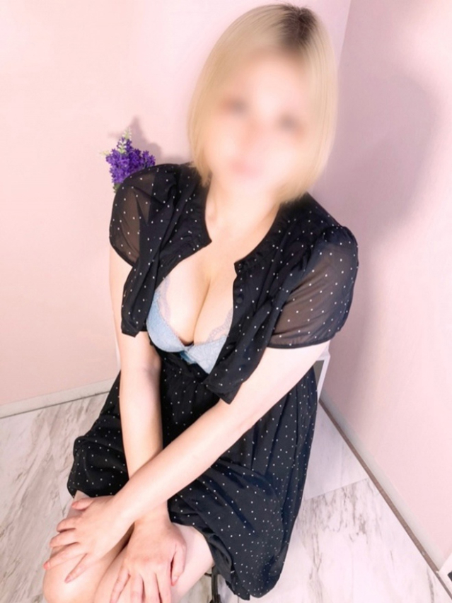 りょう（美人妻御奉仕倶楽部Hip's 松戸店）