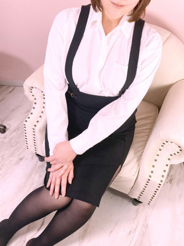 かりん(美人妻御奉仕倶楽部Hip's 松戸店)