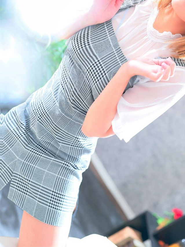 まりな（素人妻御奉仕倶楽部Hip's 西川口店）