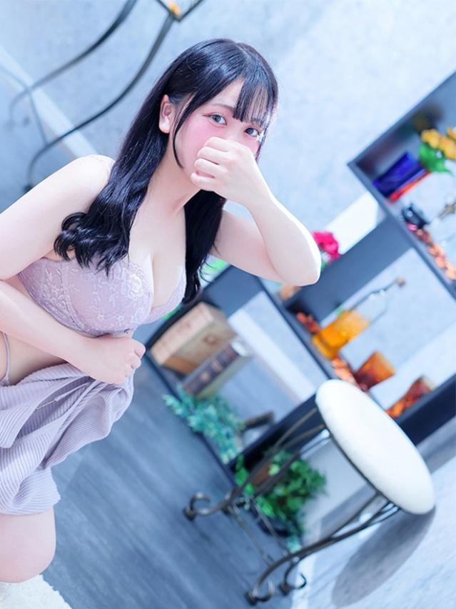 みいな（素人妻御奉仕倶楽部Hip's 西川口店）